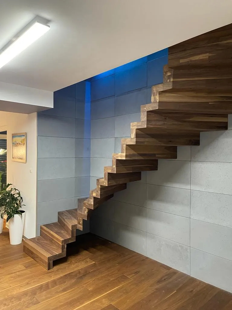 Faltwerktreppe aus Holz, kostenlose Angebot und Beratung vor Ort